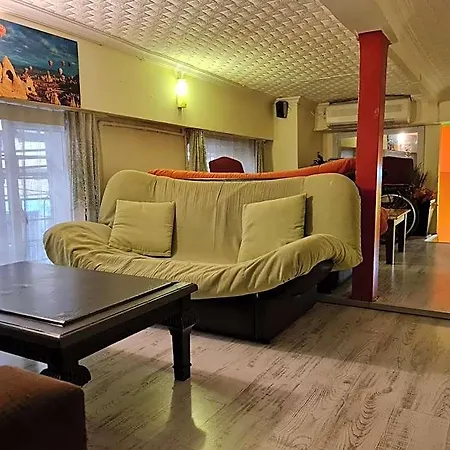 Taxim (adults Only) Hostel