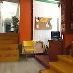 Taxim (adults Only) Хостел Стамбул